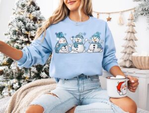 Christmas Snowmen Sweatshirt, Christmas Blue Sweatshirt, Winter Party Sweater, Cute Holidays Pink Sweatshirs, Winter Snowman Shirt