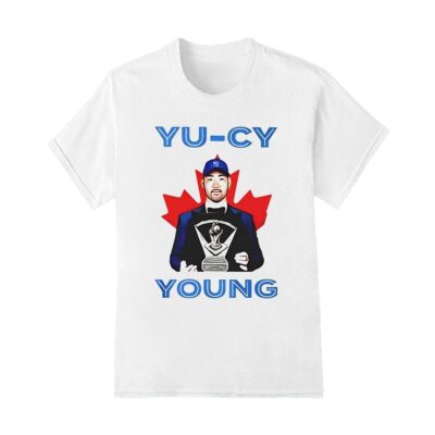 Alek Manoah wearing Yu-Cy Young shirt