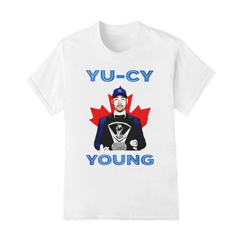 Alek Manoah wearing Yu-Cy Young shirt